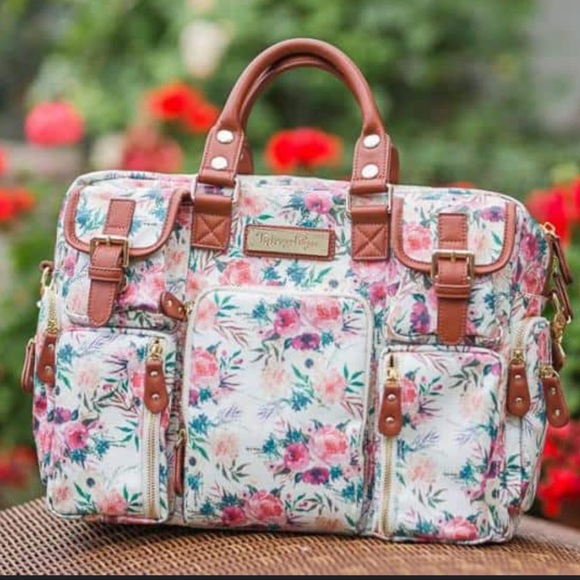 The House of Flynn Other - House of Flynn Mini Floral White Pink Evermore Camera Bag